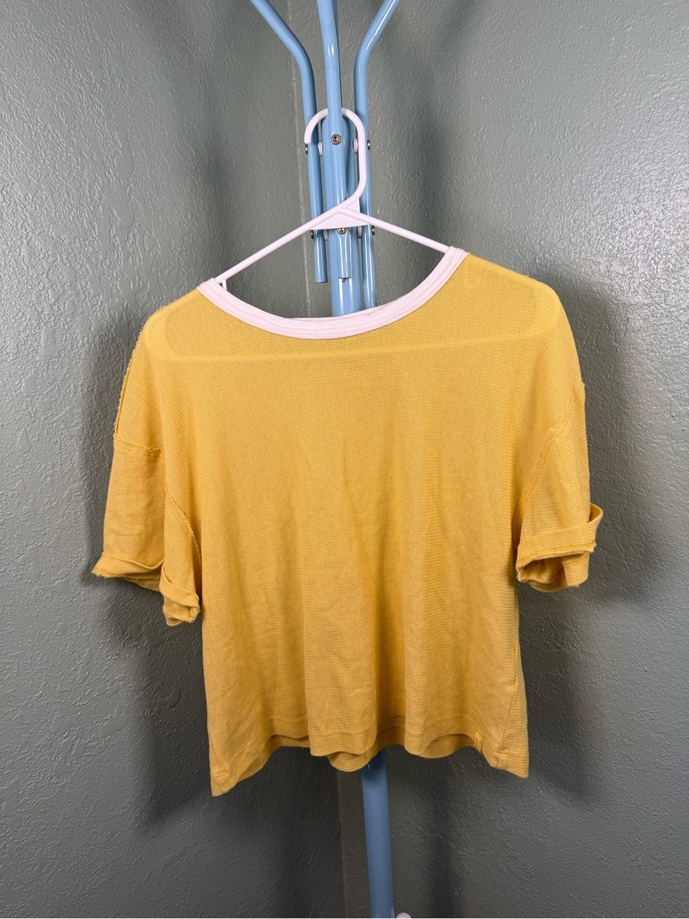 We The Free Free People Yellow Ringer Tee Crop Boxy Raw Edge XS NWOT